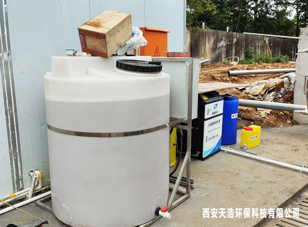 云南文山村鎮安全飲水一體化凈水設備安裝調試項目